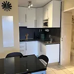 Bilocale Centro, Terrazzo E Parking Privato * Menton