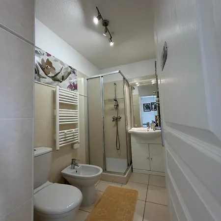 Bilocale Centro, Terrazzo E Parking Privato 公寓