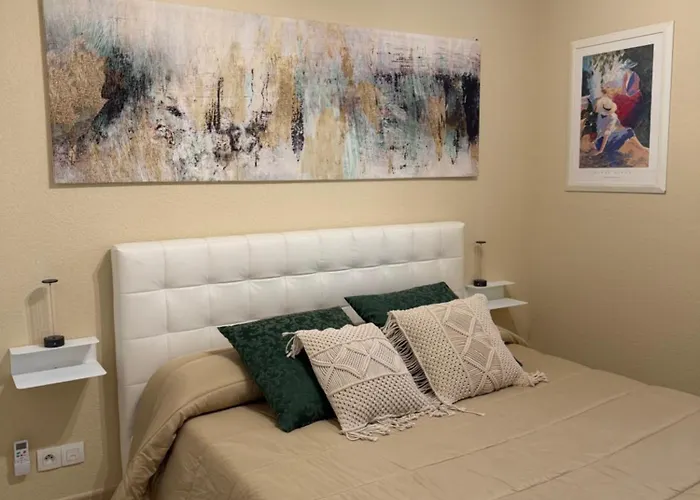 Bilocale Centro, Terrazzo E Parking Privato