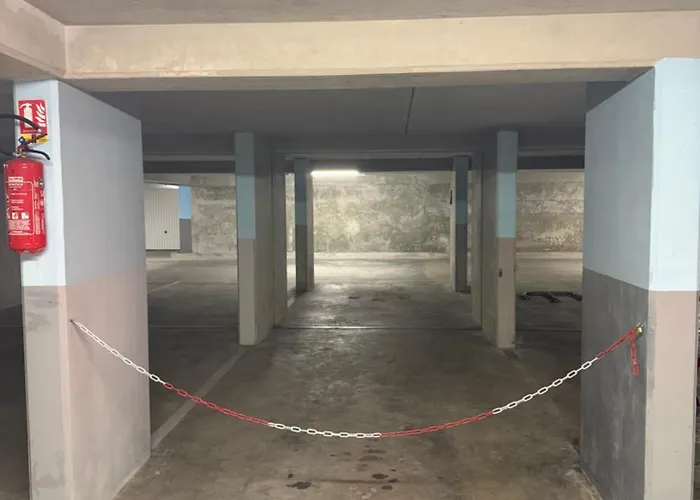 Bilocale Centro, Terrazzo E Parking Privato דירה מנטון